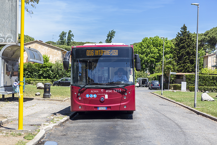 Acilia/Via del Mare, lavori di ripristino sul cavalcavia via delle Calle 1 Linea 016 K9A3183