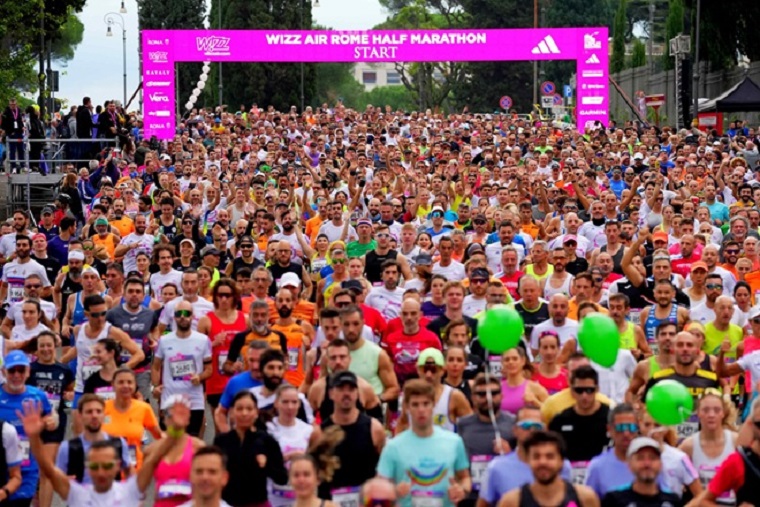 Il 19 ottobre la seconda edizione della mezza maratona di Roma Capitale 1 wizzairhalfmarathonstart2024 sito